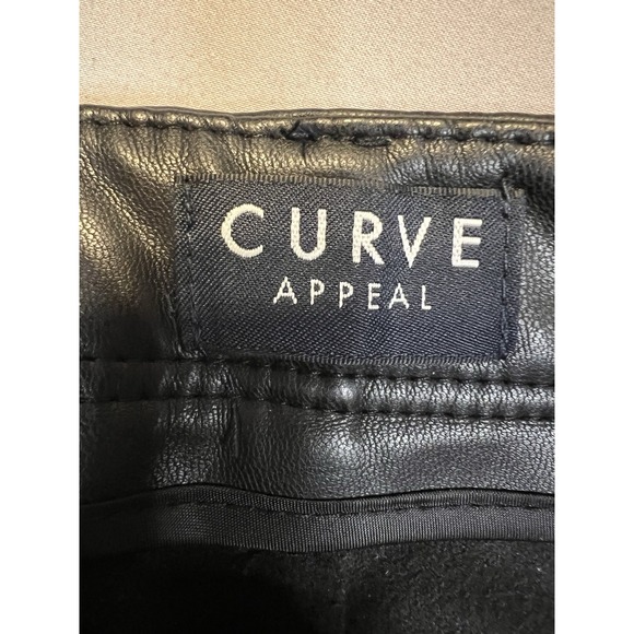 Curve Appeal Faux Leather Skinny Pants Black Size 6 - Picture 5 of 6